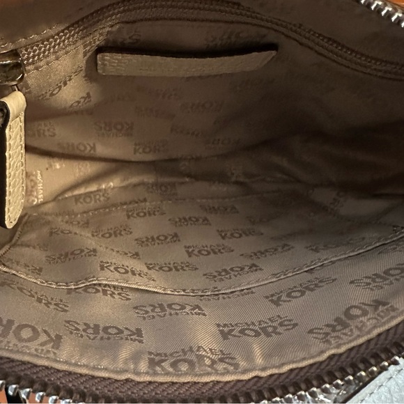 MICHEAL KORS Julia Medium Python Messenger Bag (NWOT) - Picture 13 of 13